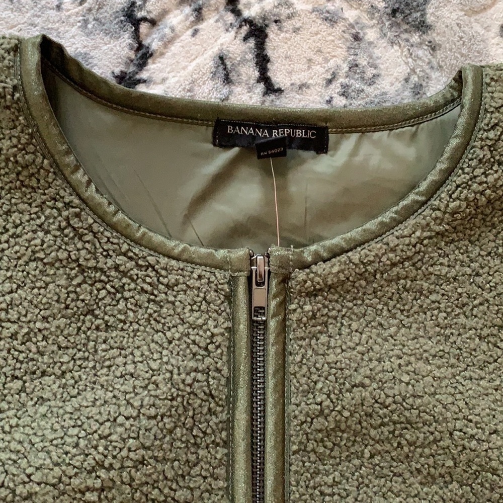 Banana Republic Olive Green Sherpa Zip Up Bomber Jacket Size Medium - Picture 8 of 11